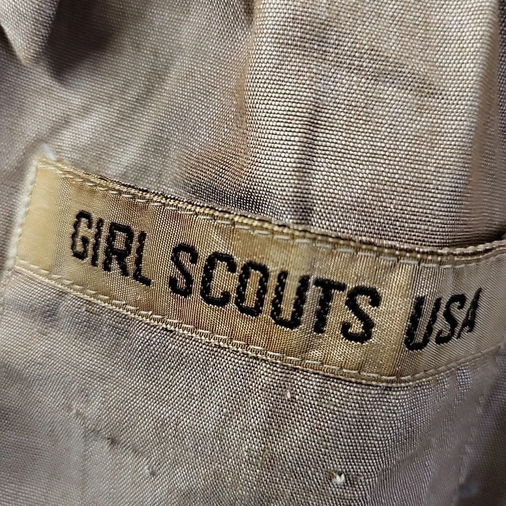 Vintage Girl Scouts USA Uniform Troop 182 W/ Socks, Scarf And More‎